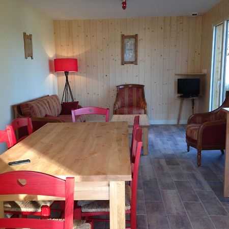 Le Chalet Des Patures Rochefort-Montagne Екстер'єр фото